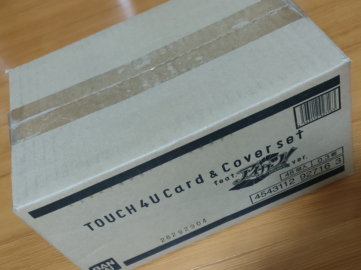 TAMAGOTCHI 4U TOUCH 4U Card & Cover set feat.アイカツ! ver.　１箱４８個入