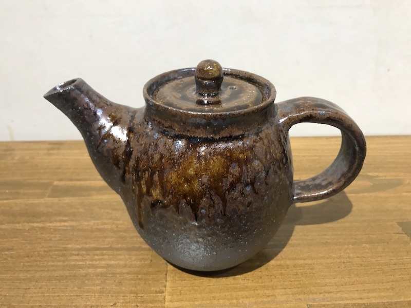 Yoshida Tomio Iron Grazed Tea Pot