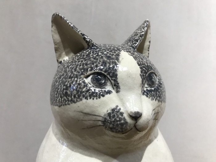 灰釉手あぶり猫 2404  Honma Fumie  "Teaburi Neko"　Cat-shaped brazier