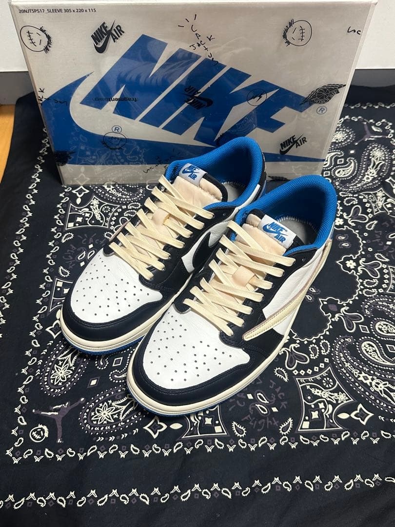 トラヴィススコット ✕ フラグメント ✕ ナイキ エアジョーダン1 ロOG SP