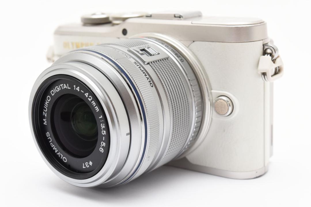 OLYMPUS オリンパス PEN E-PL9 ミラーレス一眼カメラ