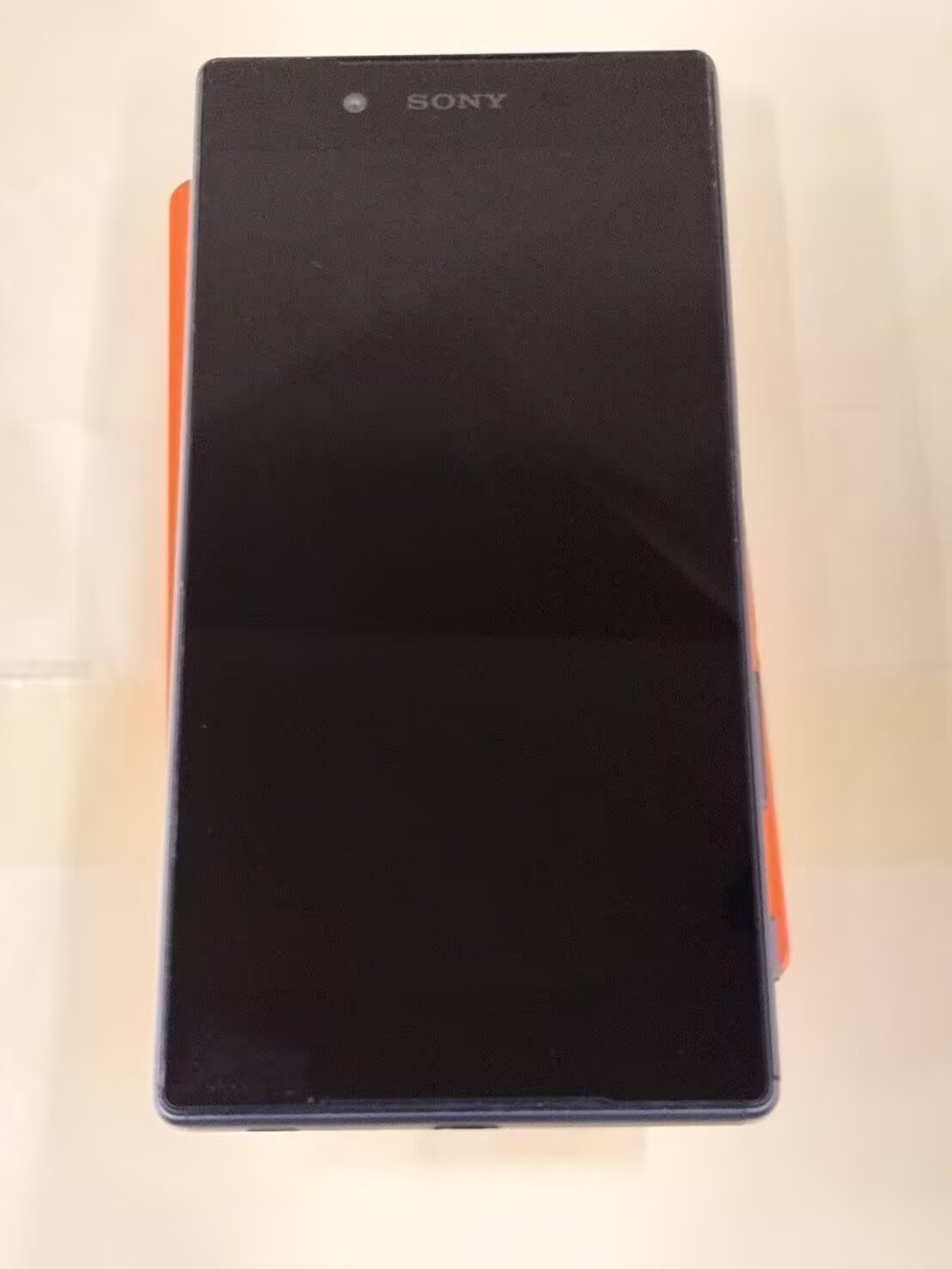 【中古品】【傷あり】Sony Xperia Z5 501SO　ブラック